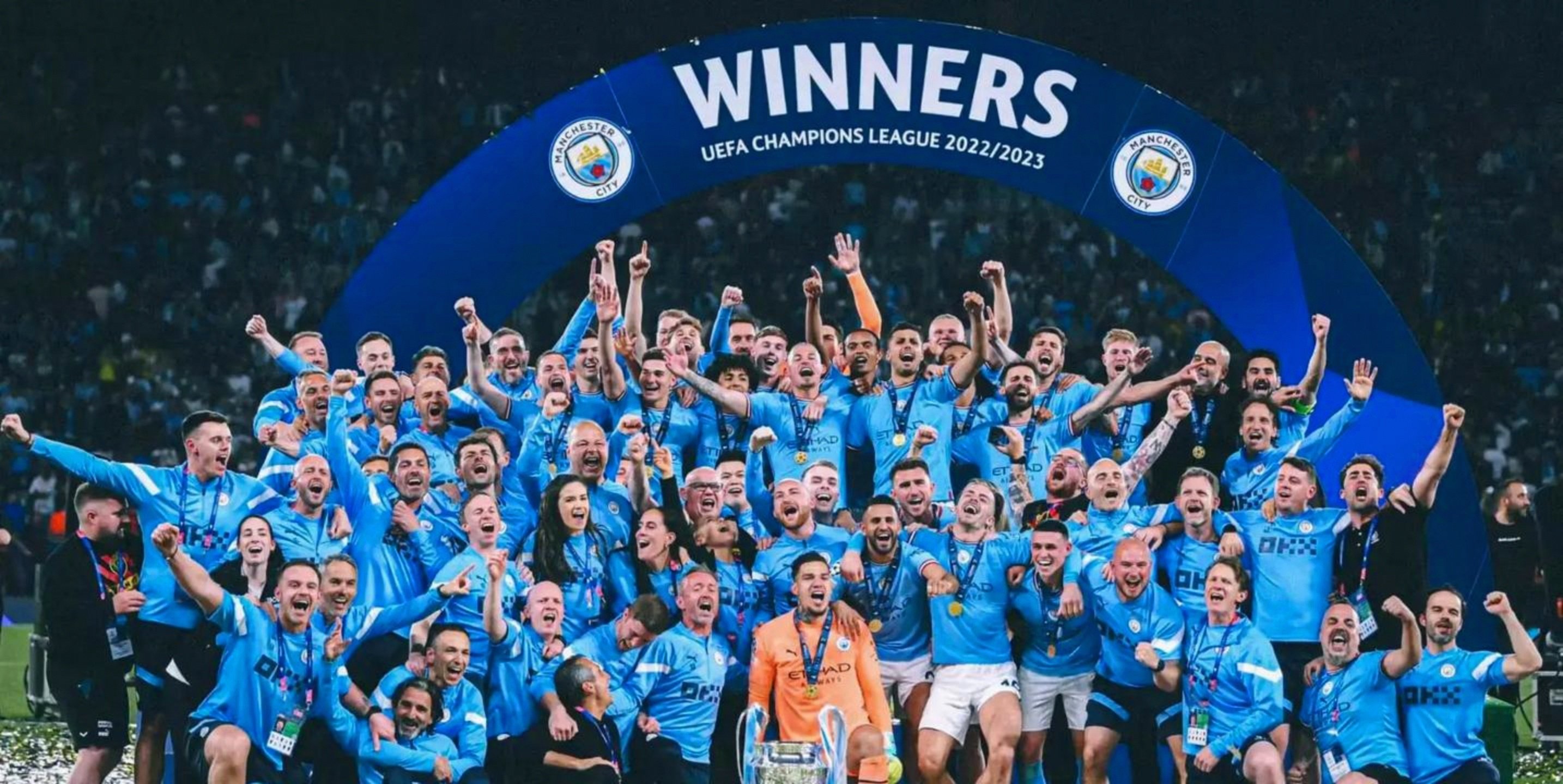 曼城蝉联英超冠军